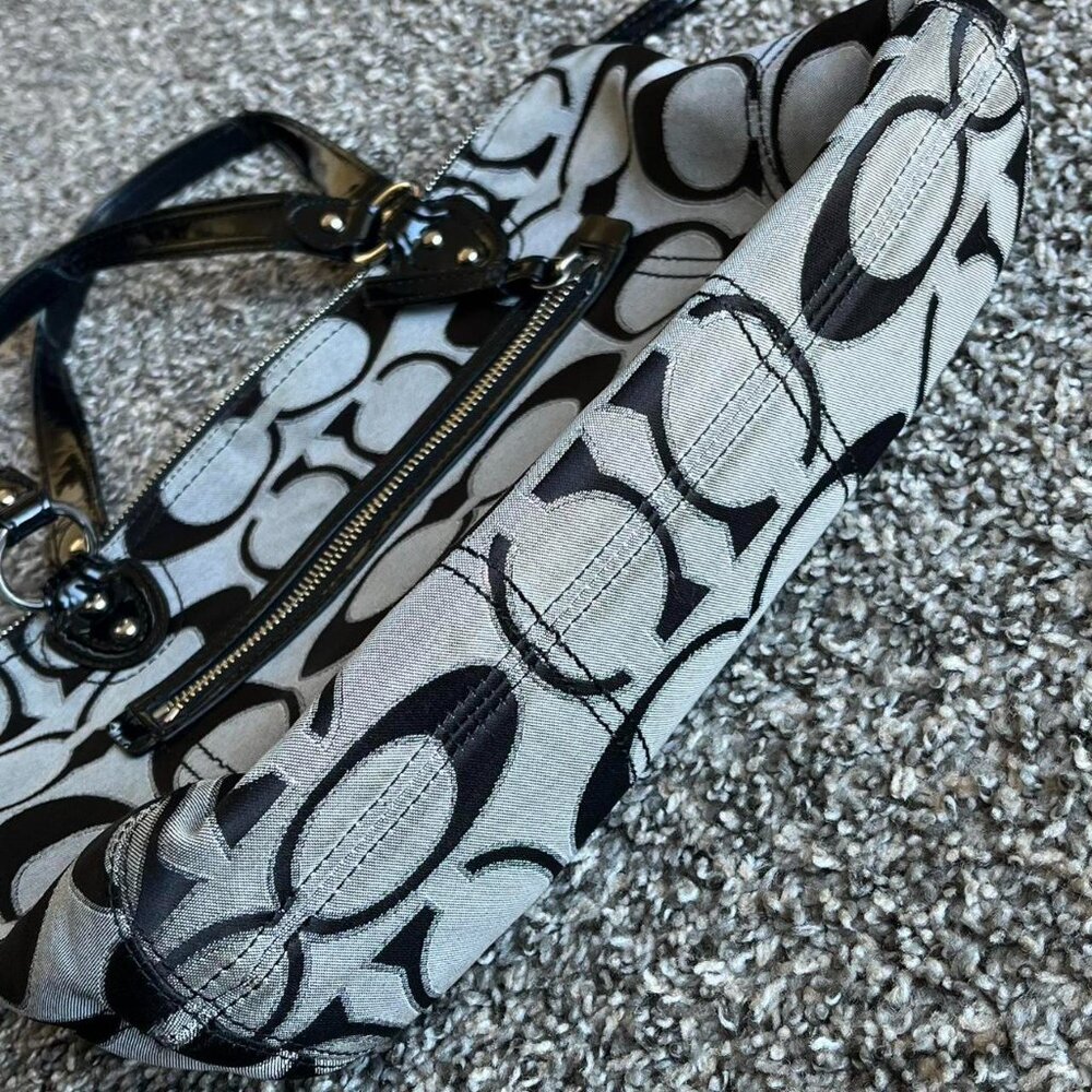 Coach Black and Gray Signature Canvas Shoulder Bag - Picture 3 of 8